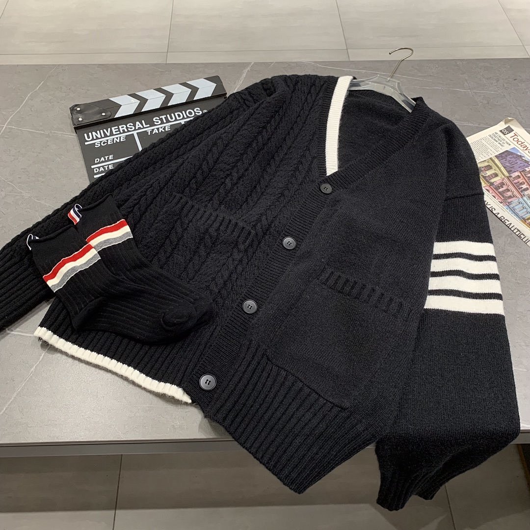 Christian Louboutin Fleece, photo 1