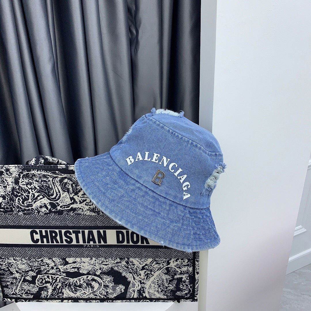 Balenci*Ga Cap, photo 1