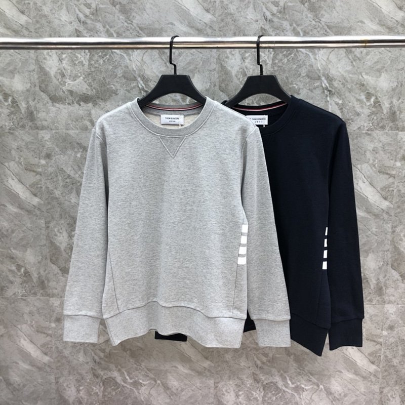 Christian Louboutin Quad Collar Fleece, photo 1