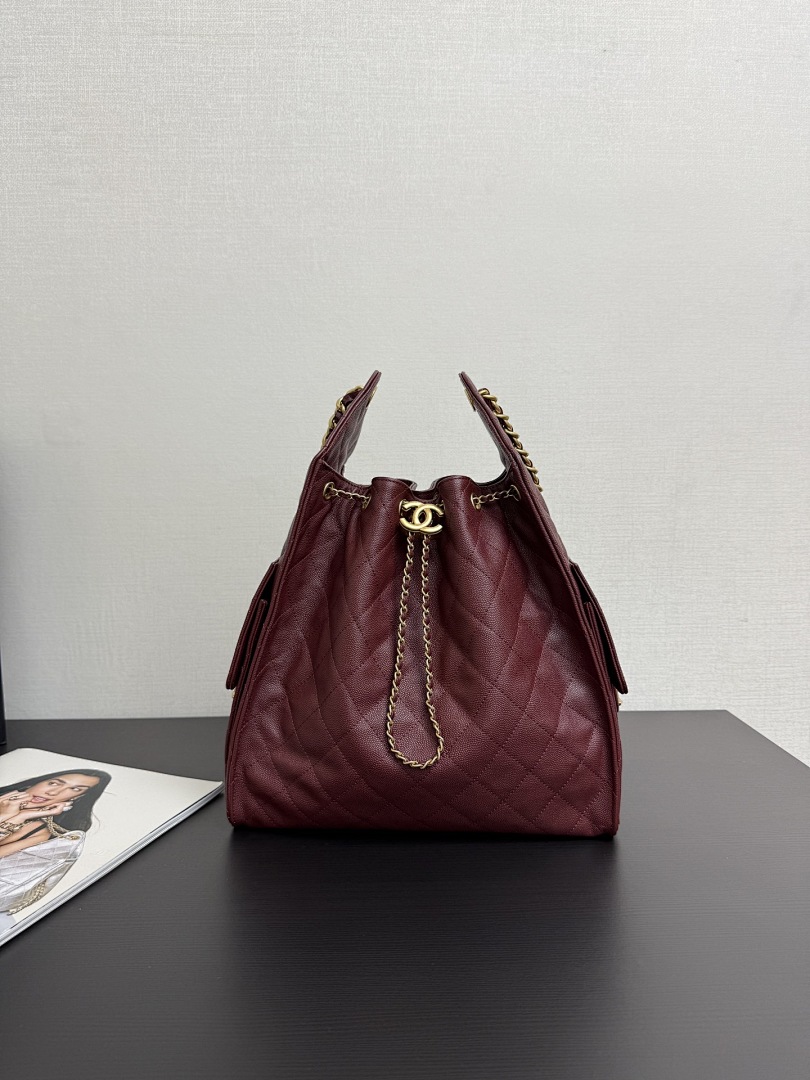 Chanel Claret-Red, photo 1