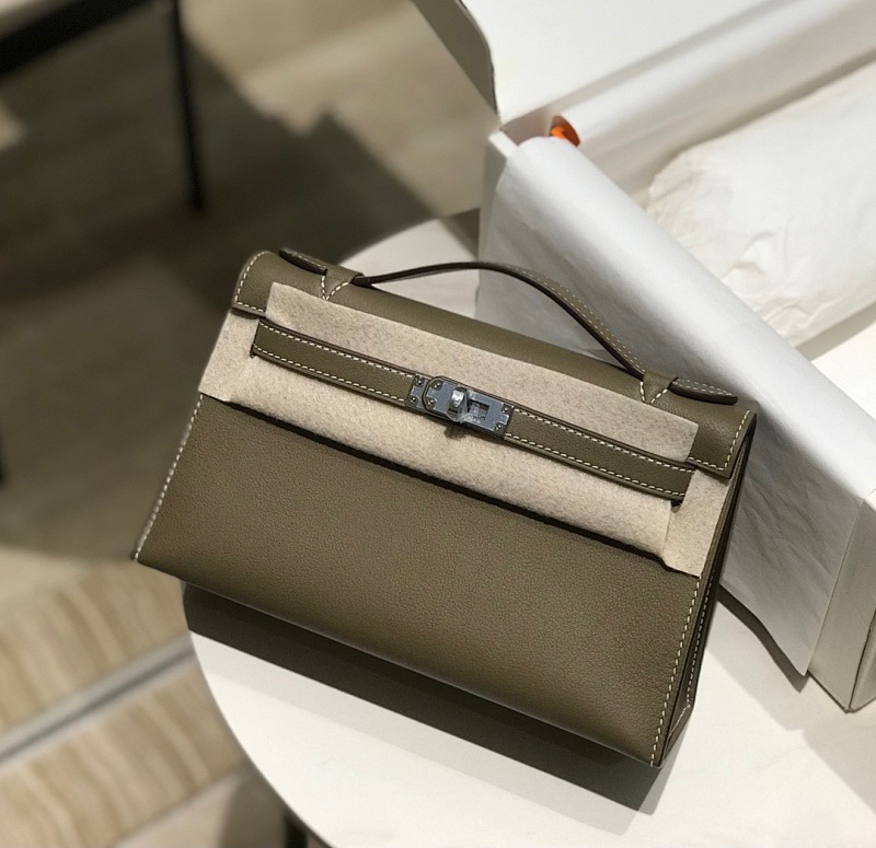Hermes, photo 1