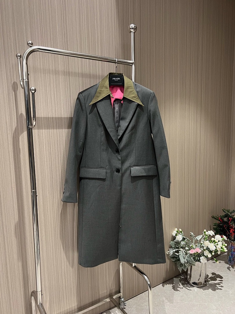 Christian Louboutin Prada Coat, photo 1
