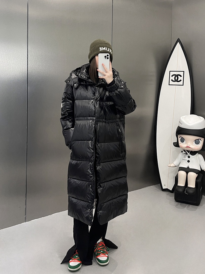 On Running Moncler Goose Down Suit, photo 1