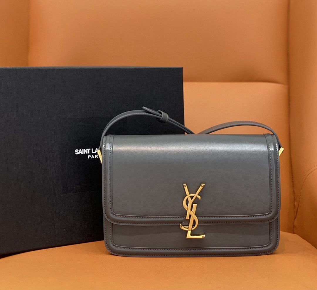 New MONOGRAM Big No, photo 1