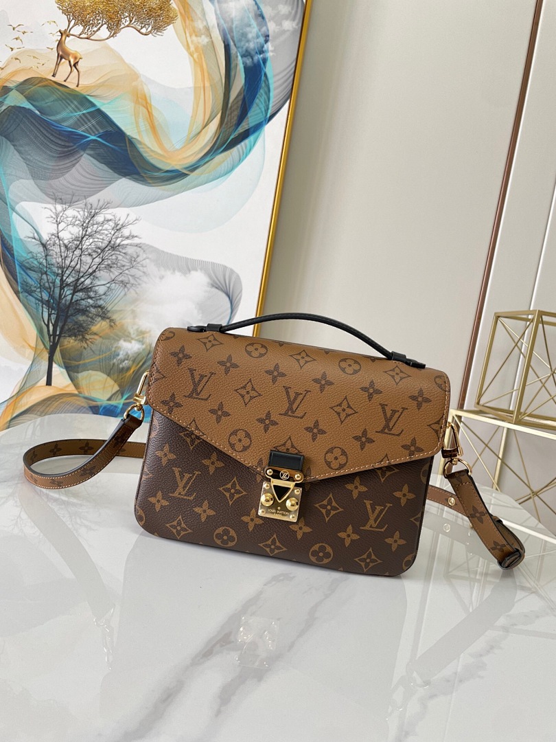 POCHETTE, photo 1