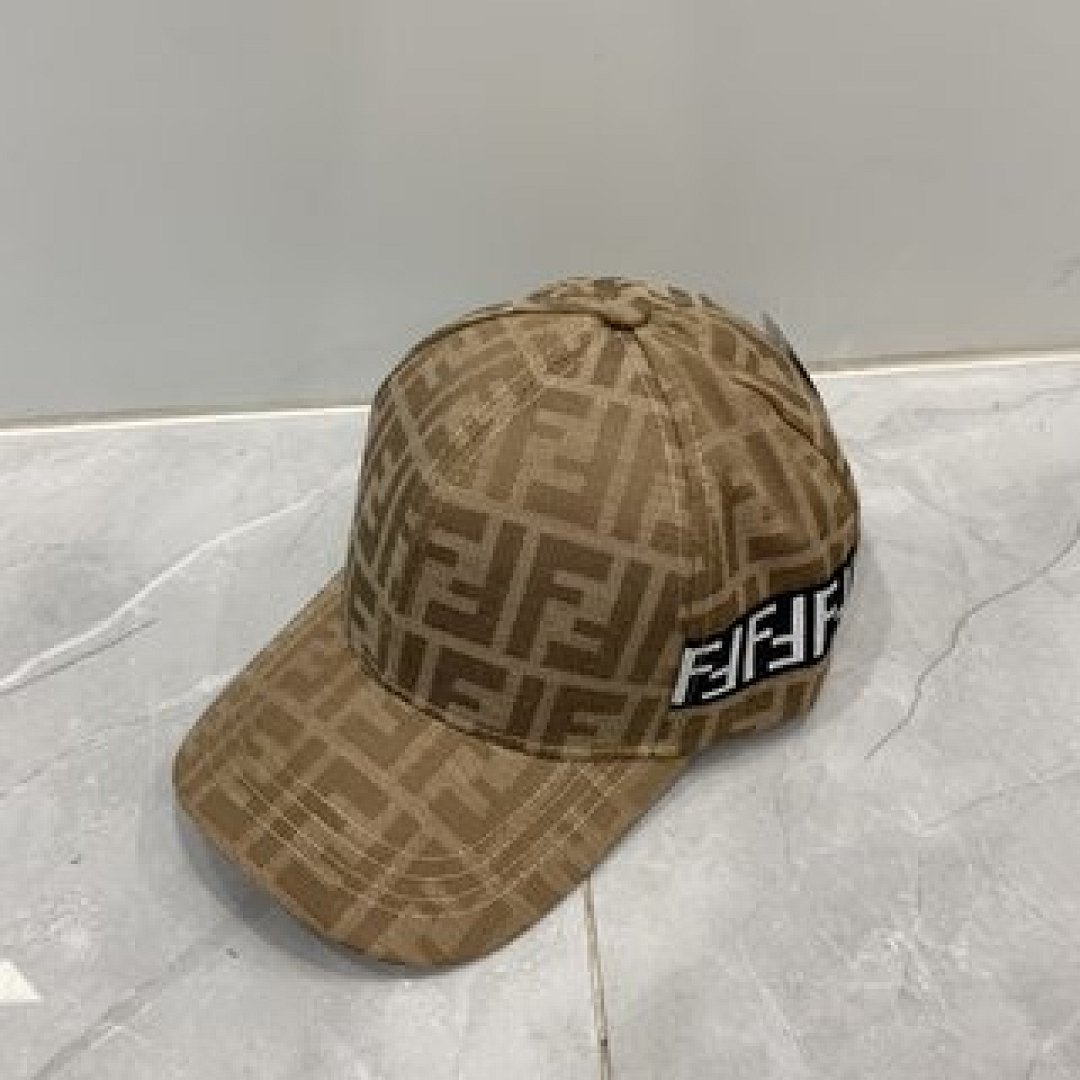 Other Fendi - Image 41