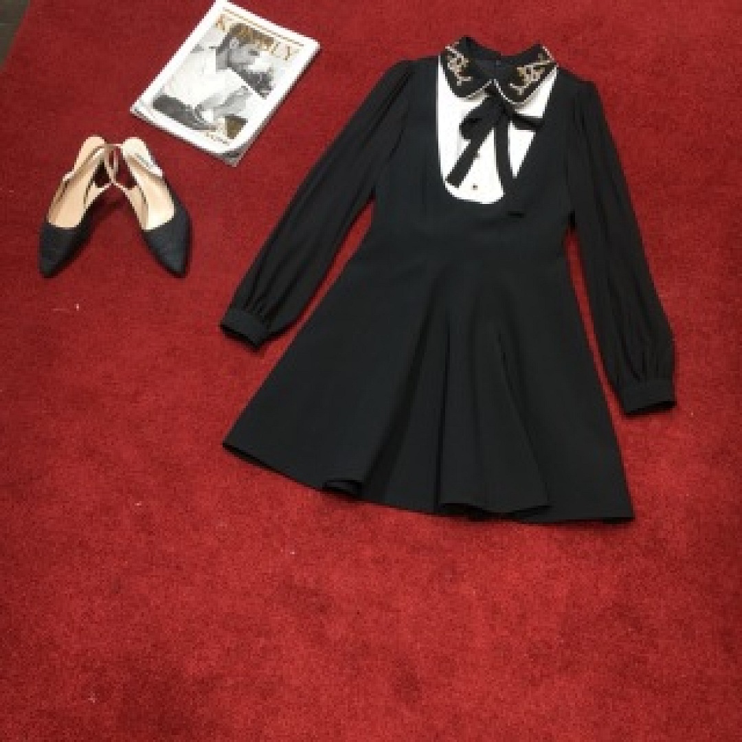 Christian Louboutin DG - Image 35