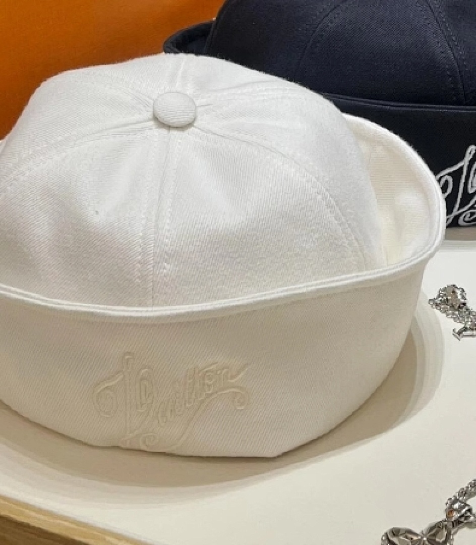 Other Louis Vuitton - Image 10