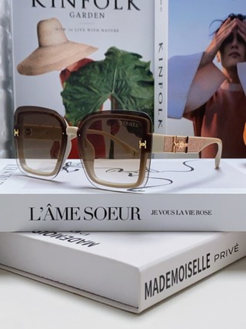 Other HERMES Sunglasses - Image 37