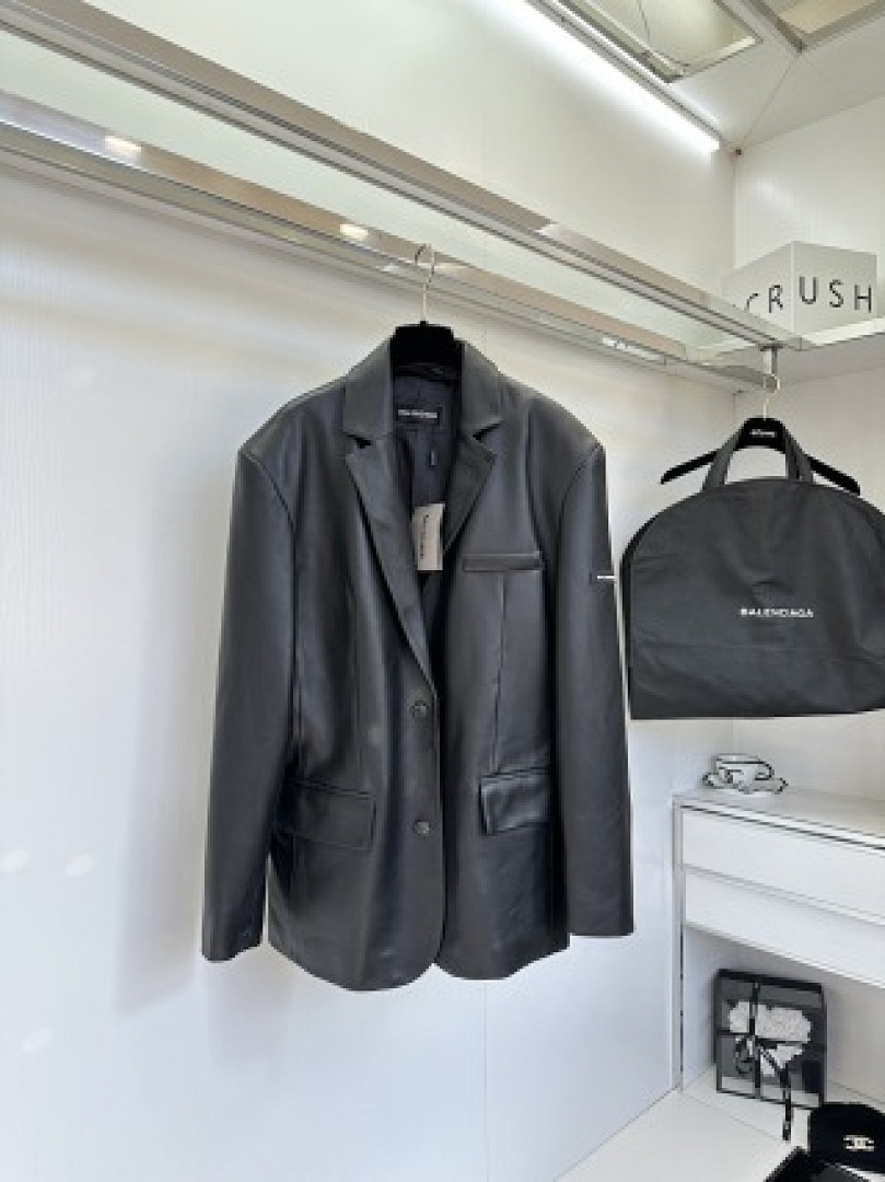 Other Women's Leather Jacket11 - Image 27