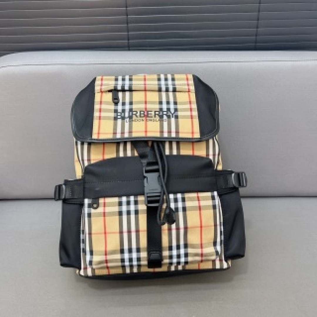 Other Burberry - Image 120