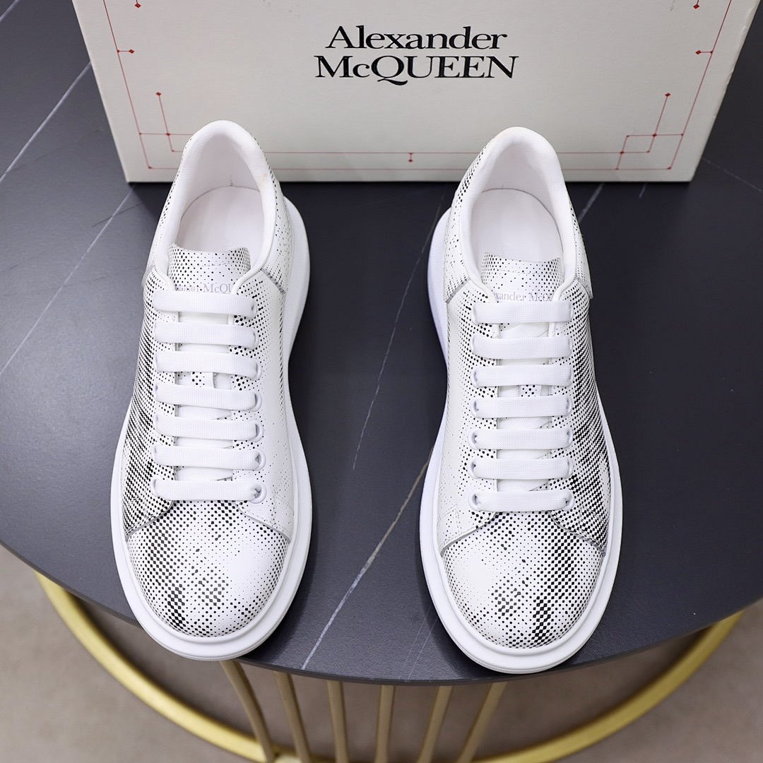 Other Alexander McQueen - Image 54