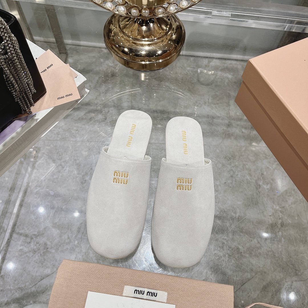 Other Miumiu - Image 57