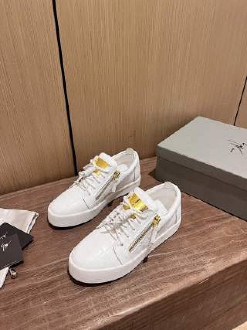 Other Giuseppe Zanotti - Image 99
