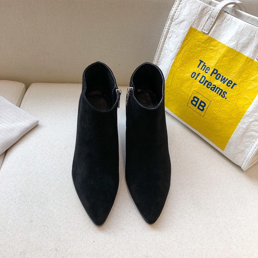 Other Hermes Boots - Image 95