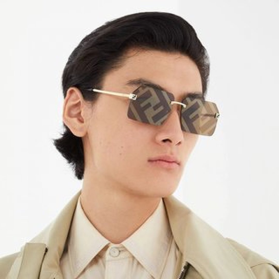 Other Fendi Sunglasses - Image 6