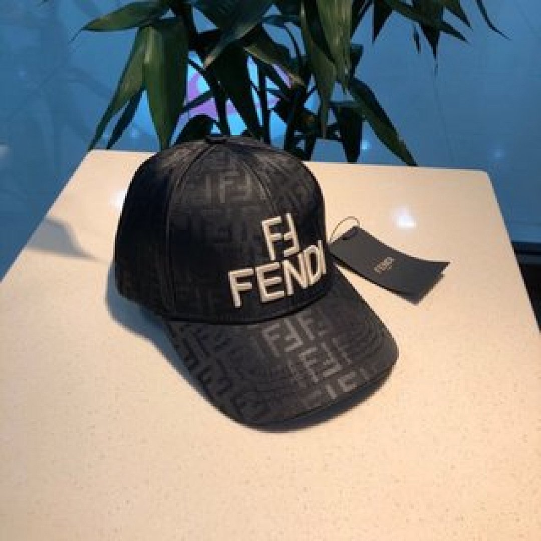 Other Fendi - Image 89