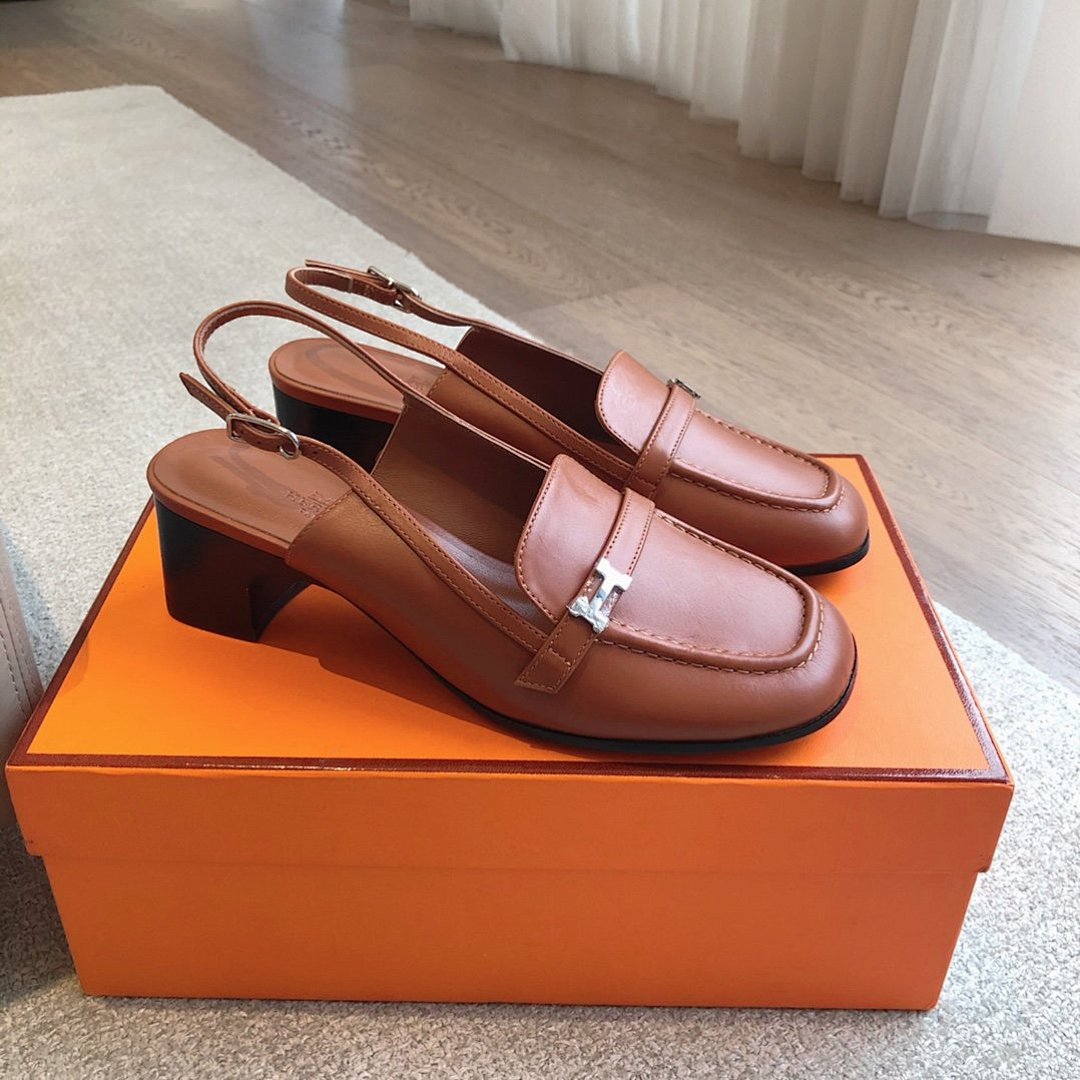 Other Hermes Sandals - Image 64