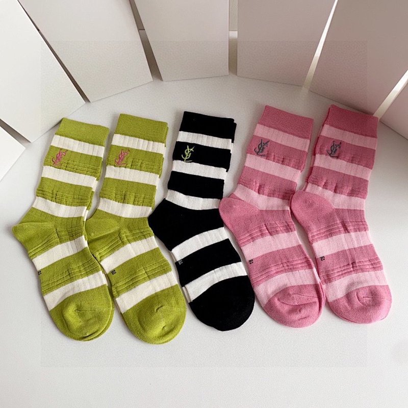 Socks, photo 1