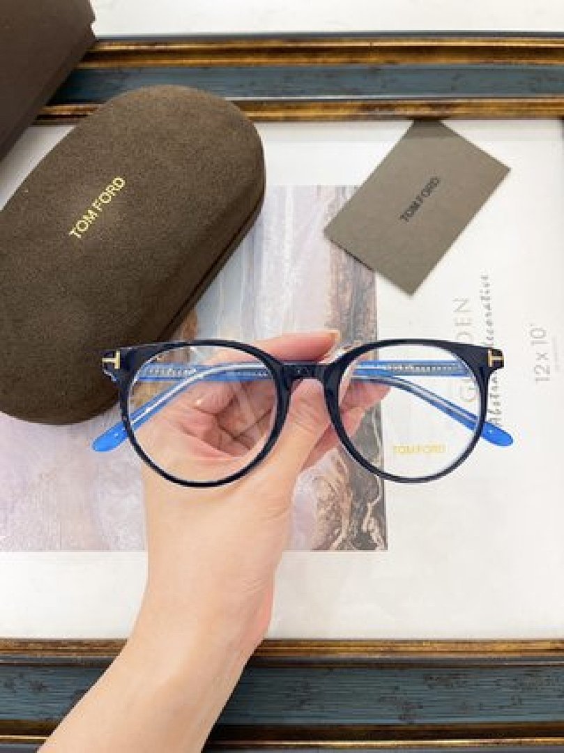 Other TOMTORD Sunglasses - Image 55