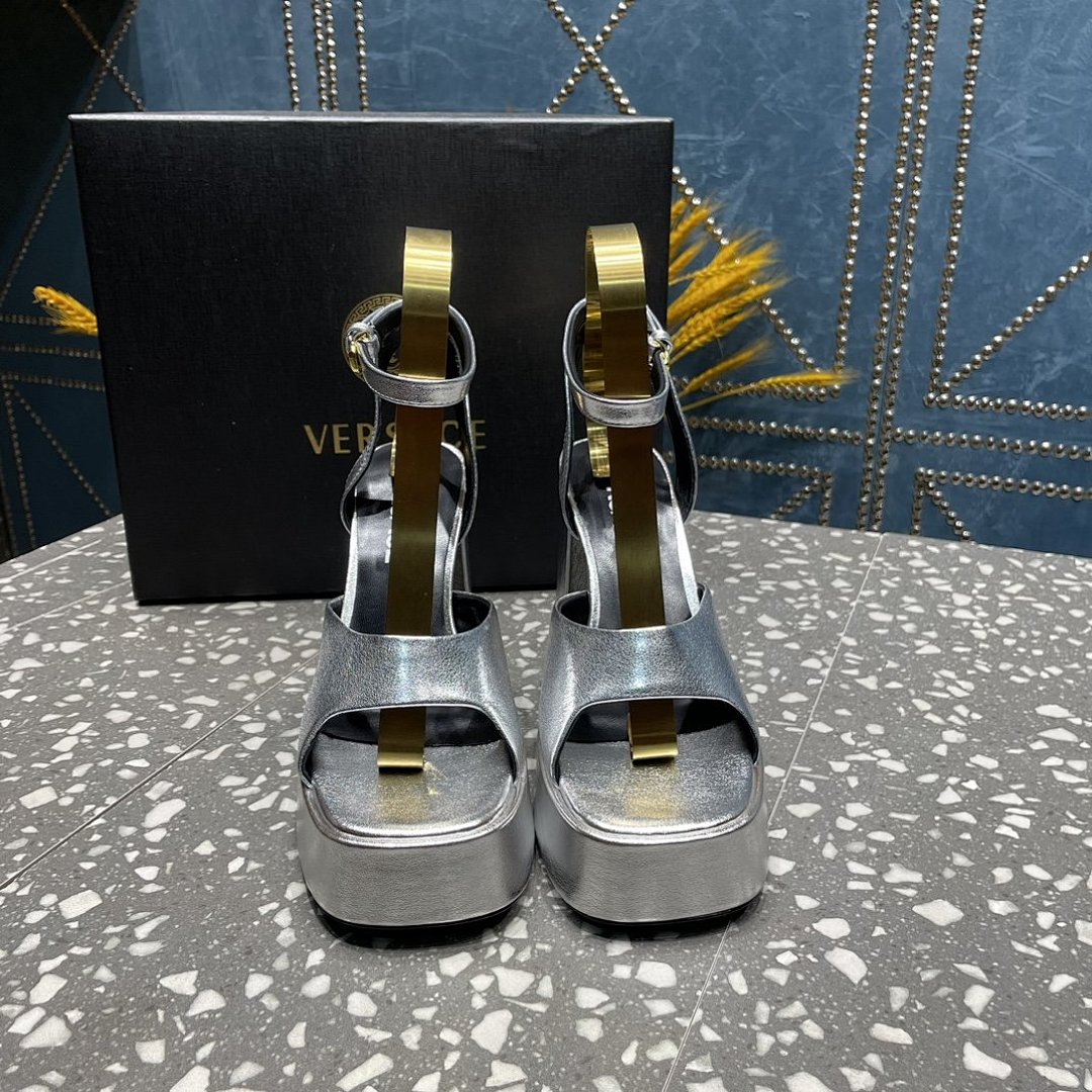 Other Versace Shoes - Image 100