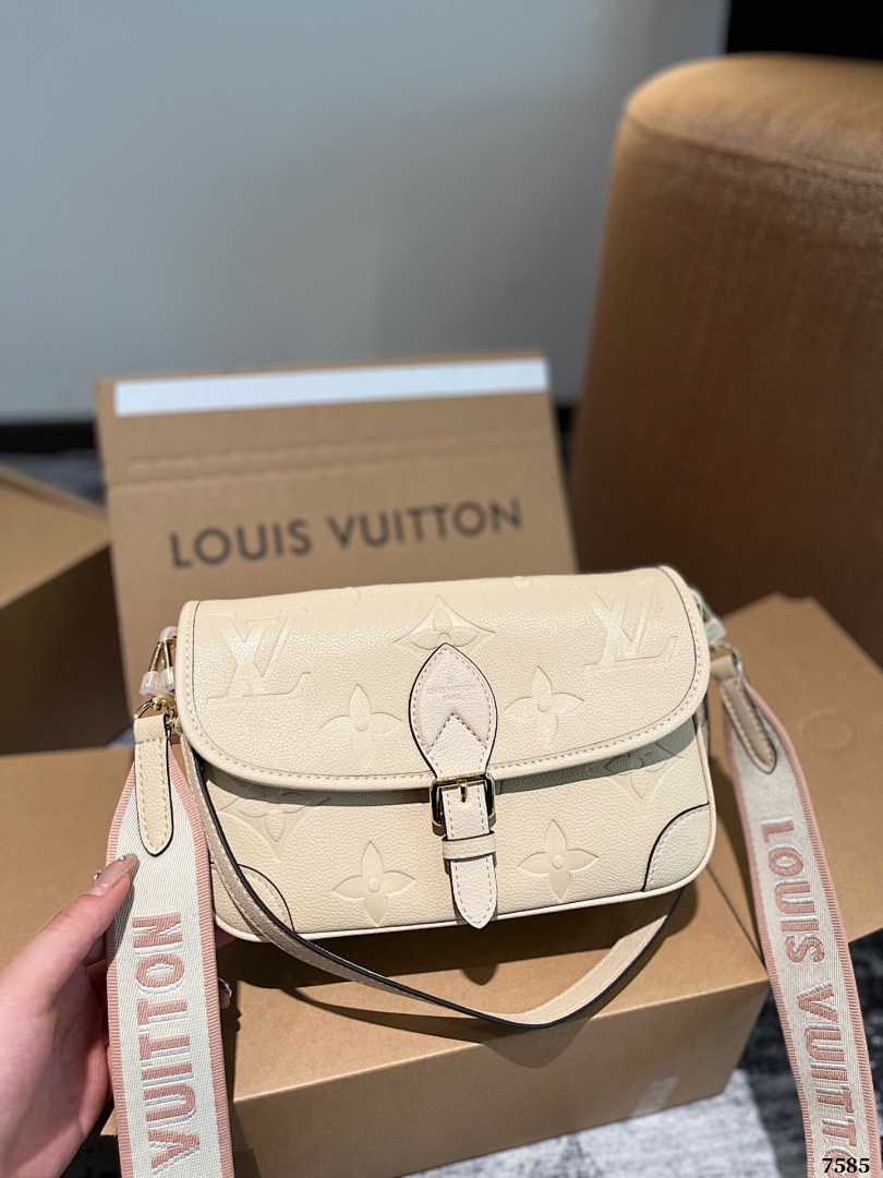 Other Louis Vuitton - Image 63