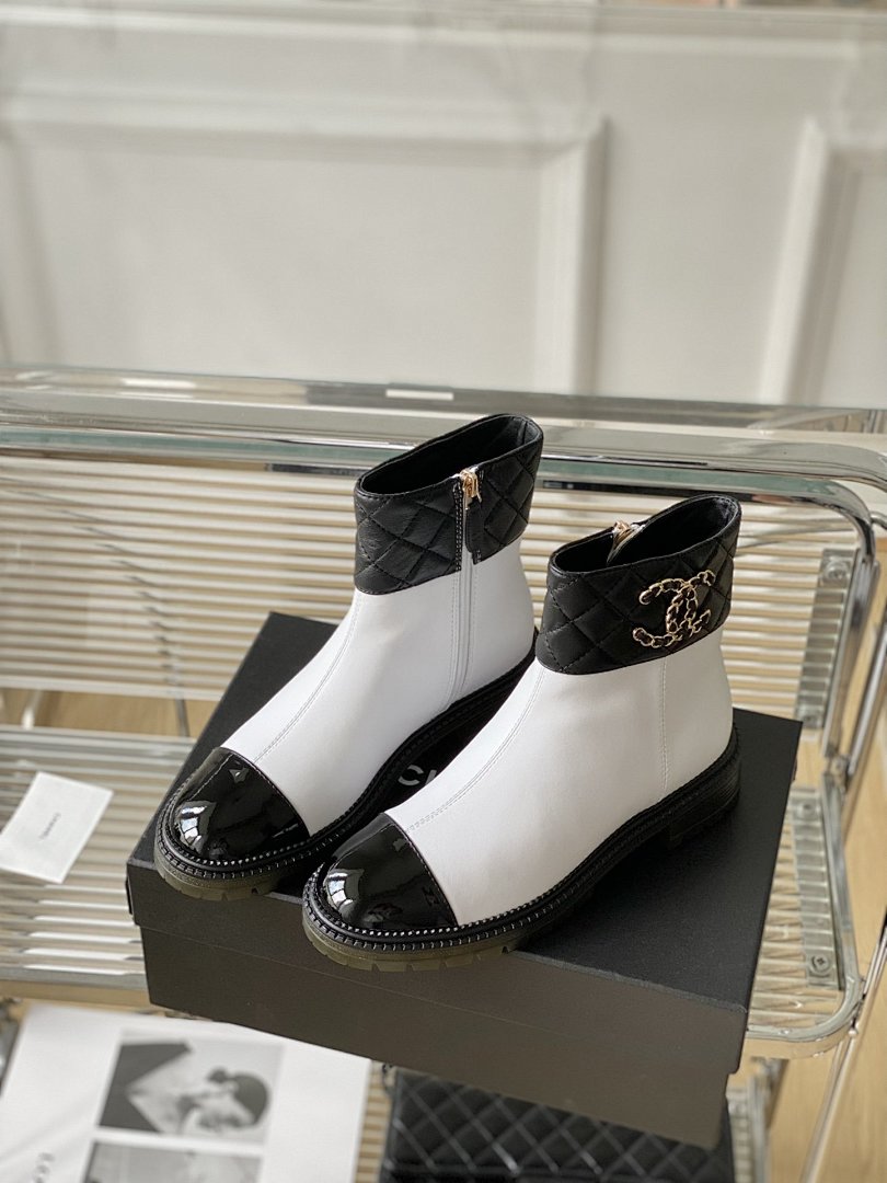 Other Chanel Boots - Image 120