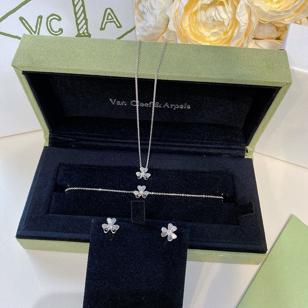 Other Jewellery - Image 80