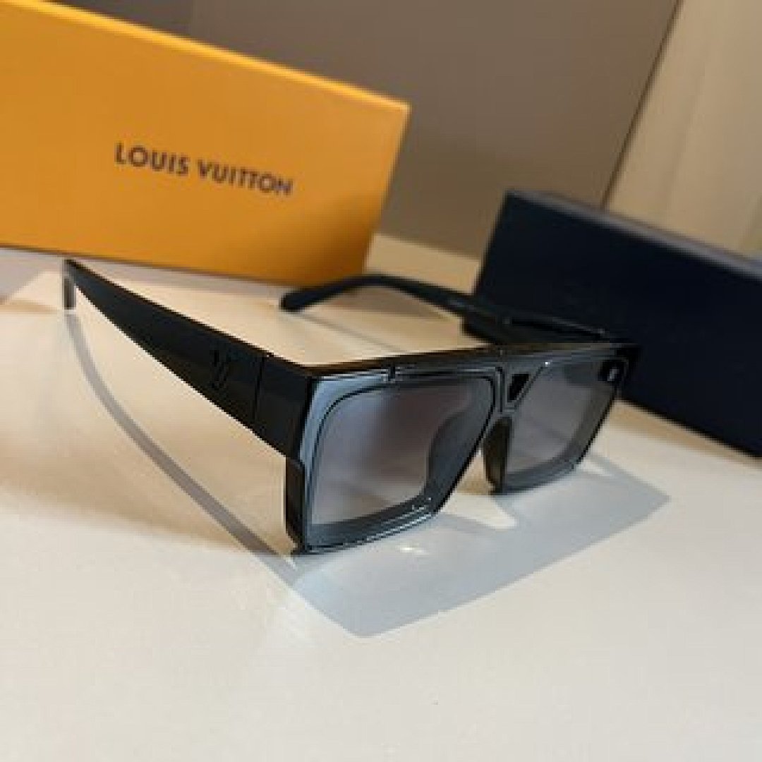 Other Lv Sunglasses - Image 8