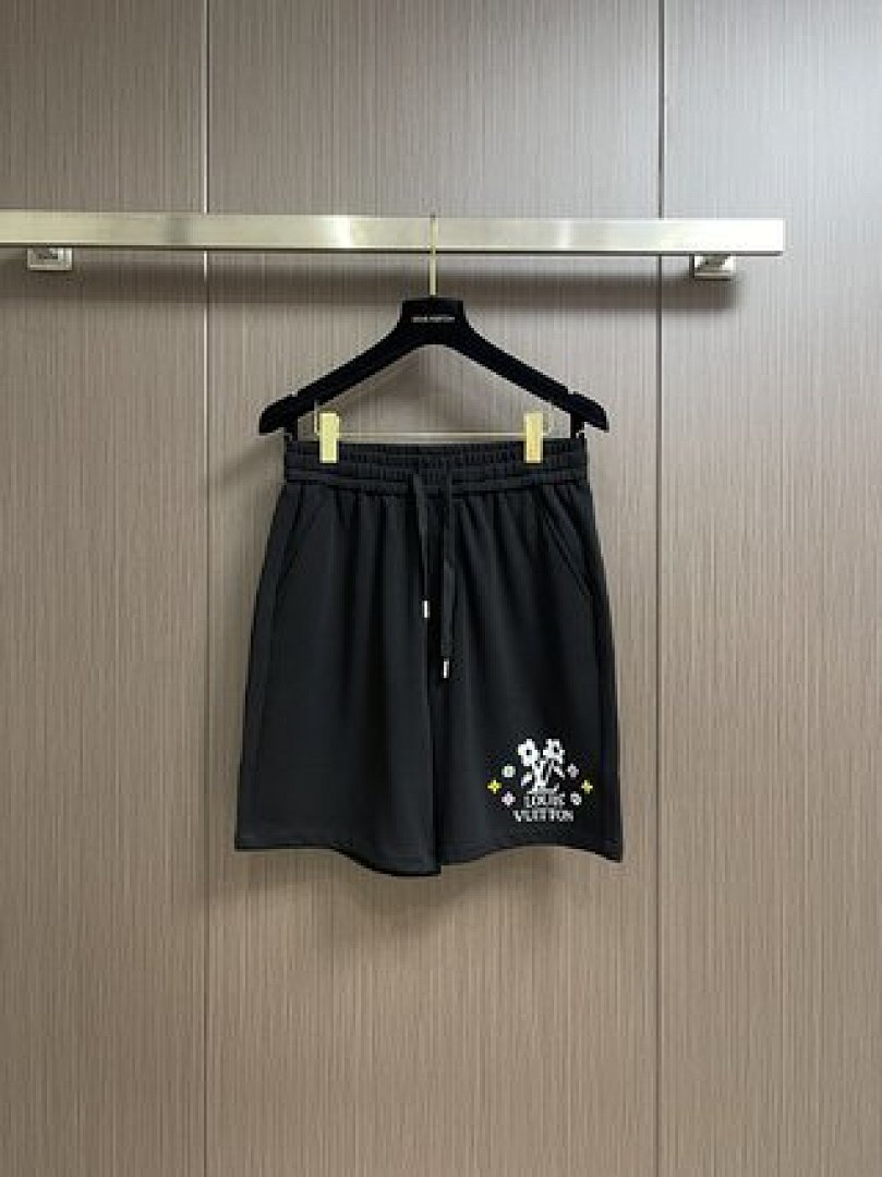 Other Lv Shorts - Image 63