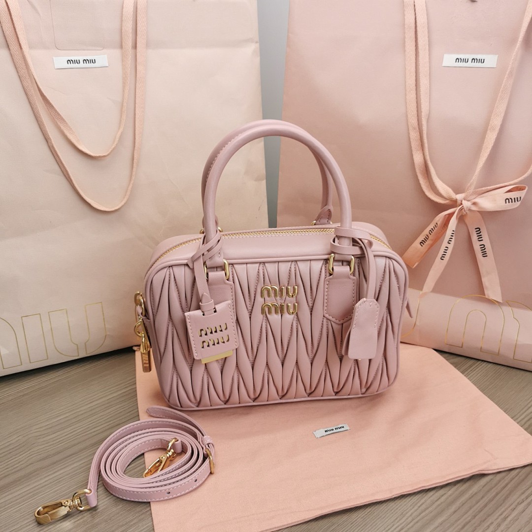 Other Miumiu - Image 42