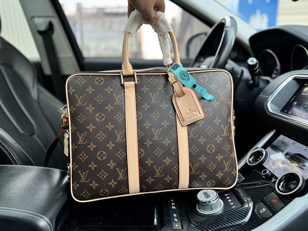 Other Louis Vuitton - Image 26