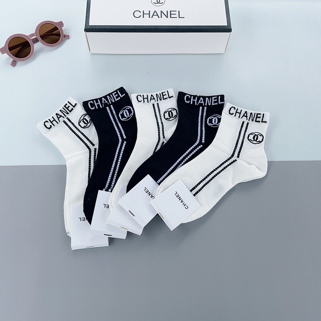 Other Socks, photo 1