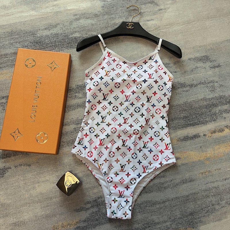 Bikini, photo 1
