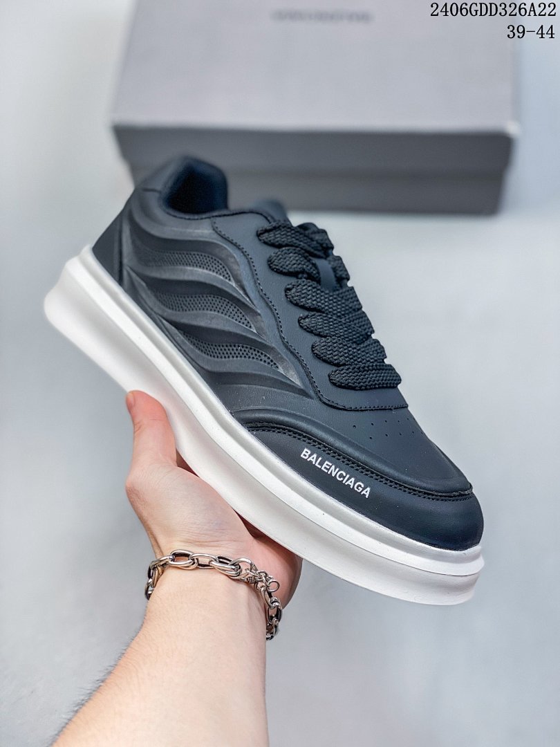 Other Balenciaga Shoes - Image 42