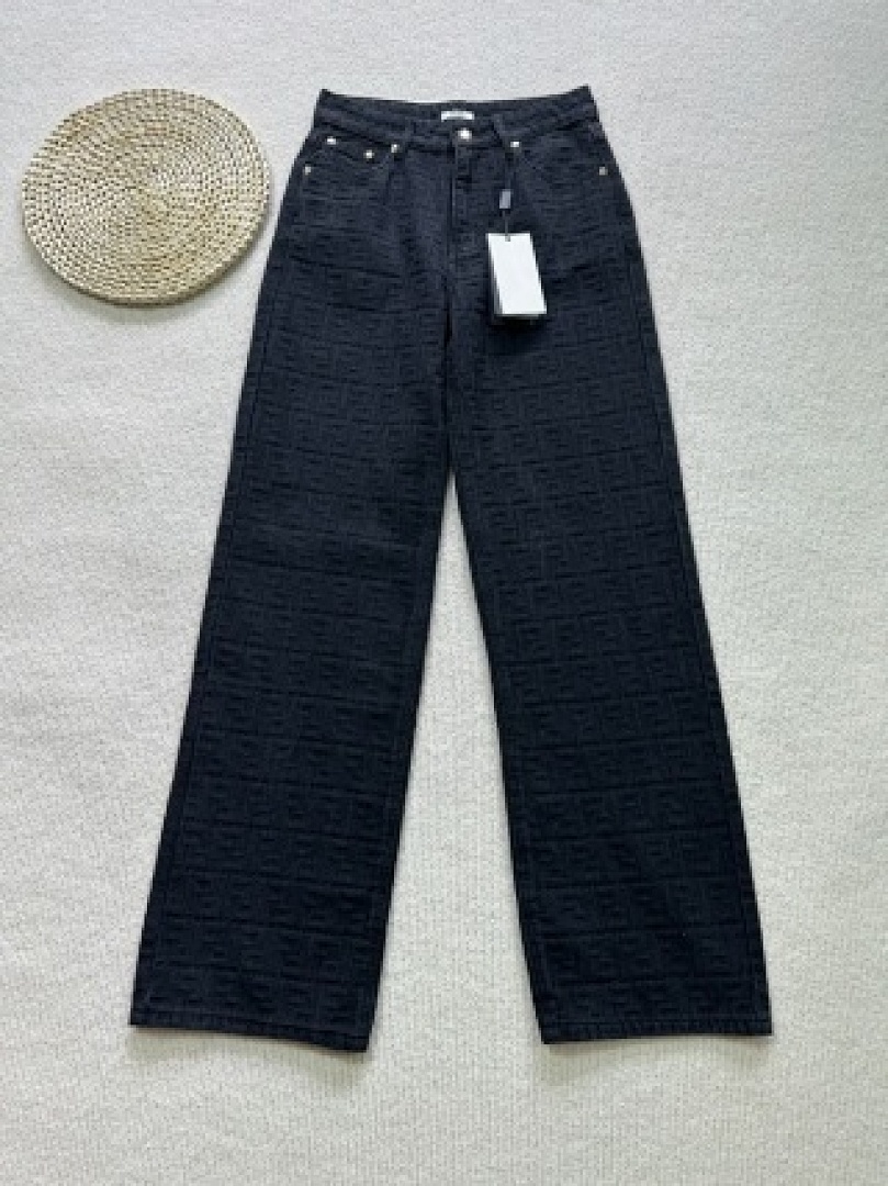 Christian Louboutin Fendi - Image 54