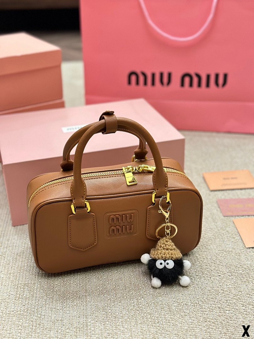 Other Miumiu - Image 119