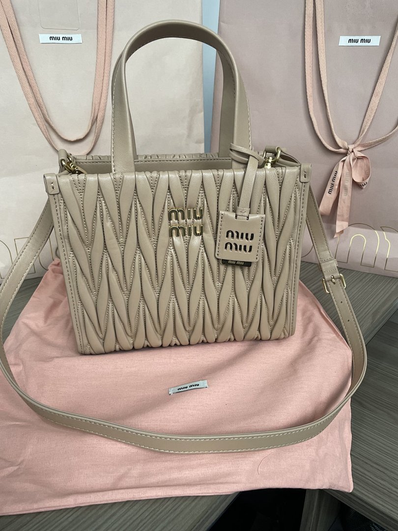 Other Miumiu - Image 20
