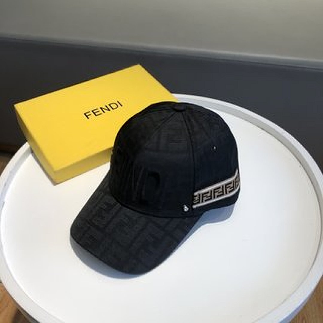 Other Fendi - Image 106