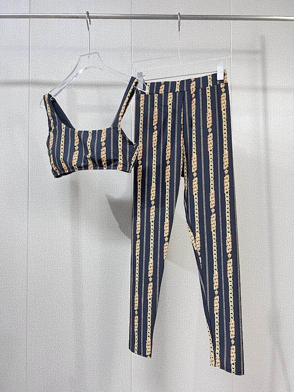 Other Yoga Wear, photo 1