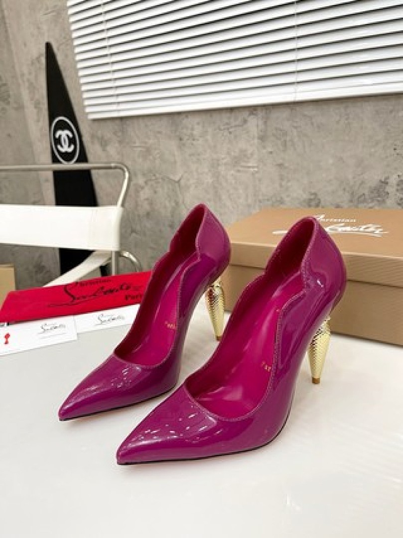 Other Cistian Louboutin, photo 1