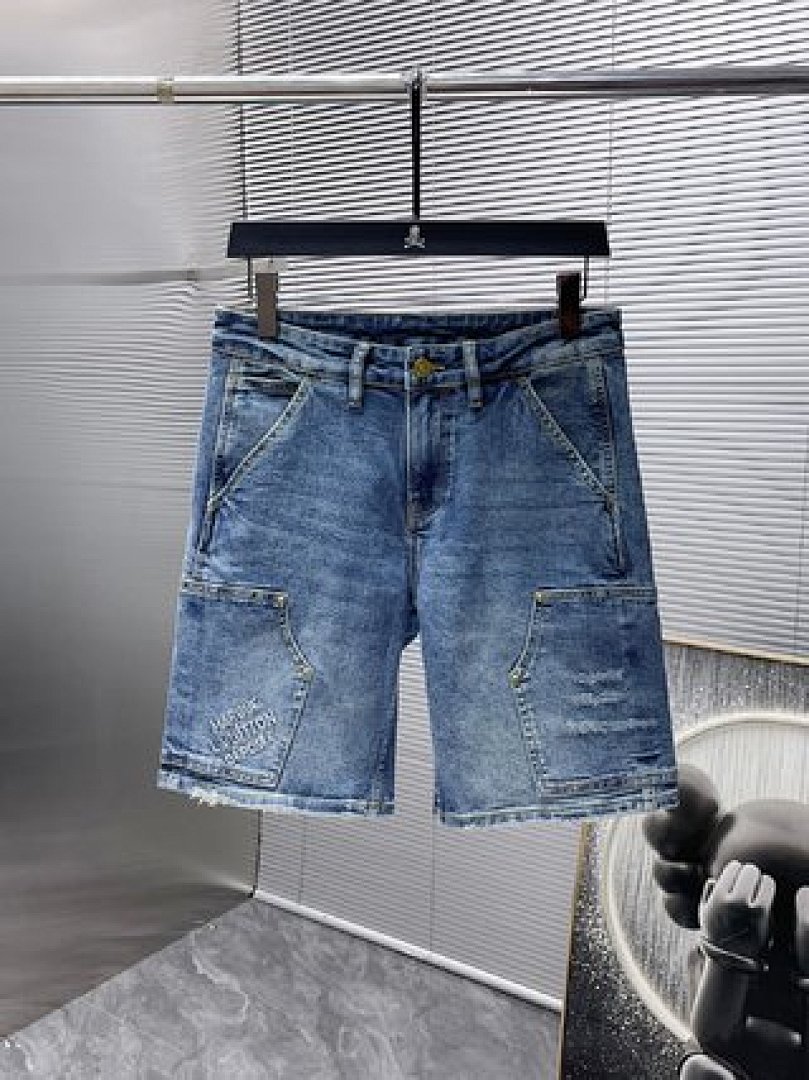 Other Lv Shorts - Image 44