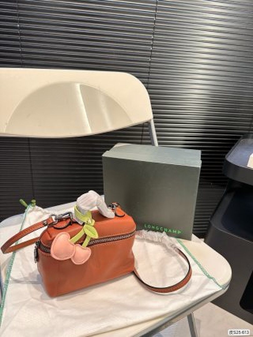 Other Longchamp - Image 100