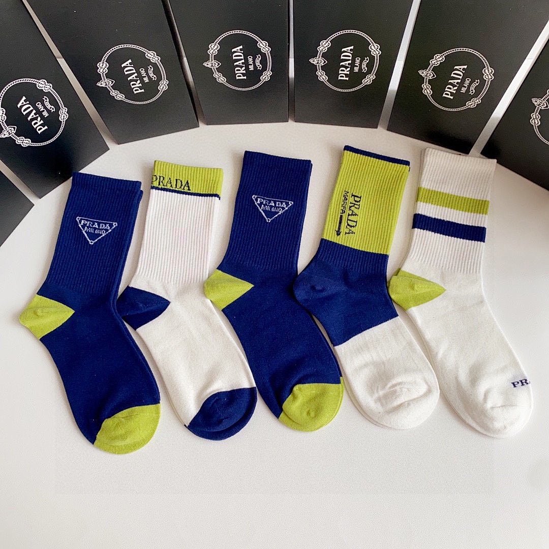 Socks, photo 1