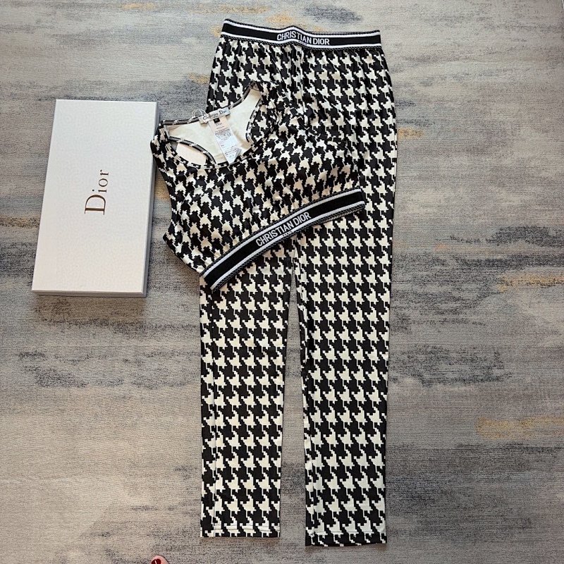 Other Yoga Wear, photo 1