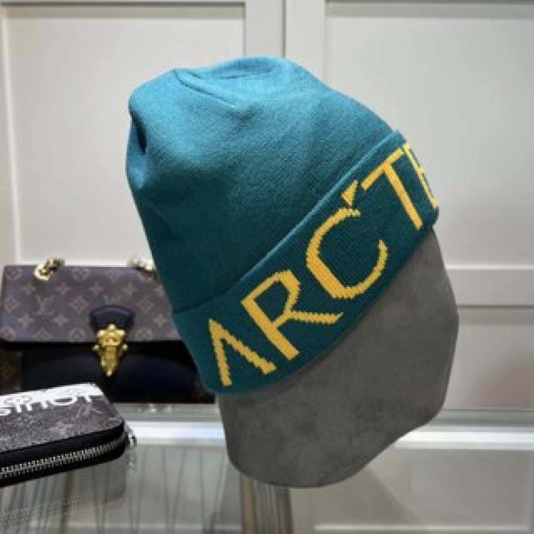 Other ArcTeryx - Image 14