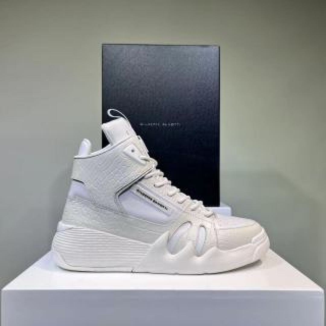 Other Giuseppe Zanotti - Image 46