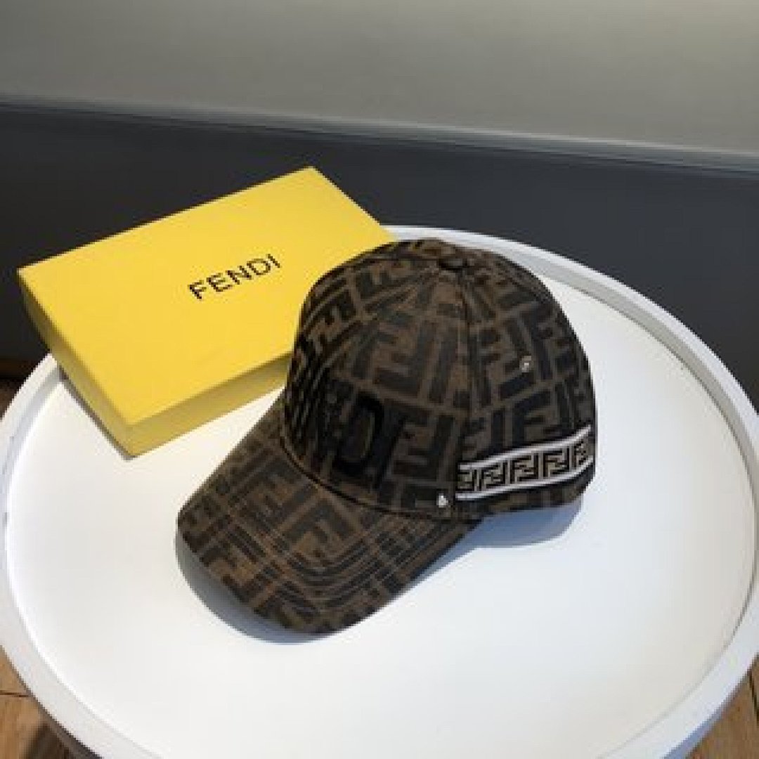 Other Fendi - Image 107