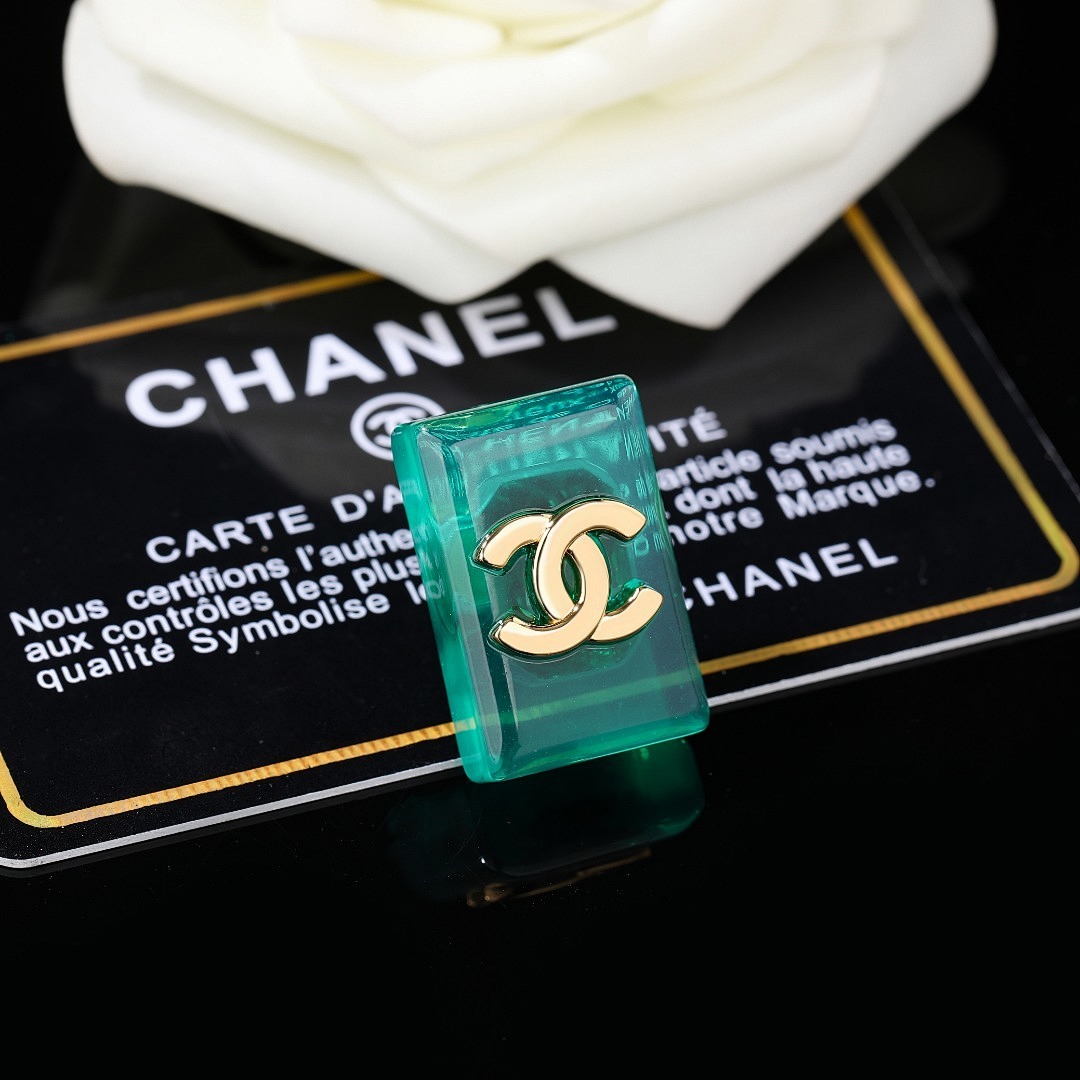 Other Chanel - Image 5