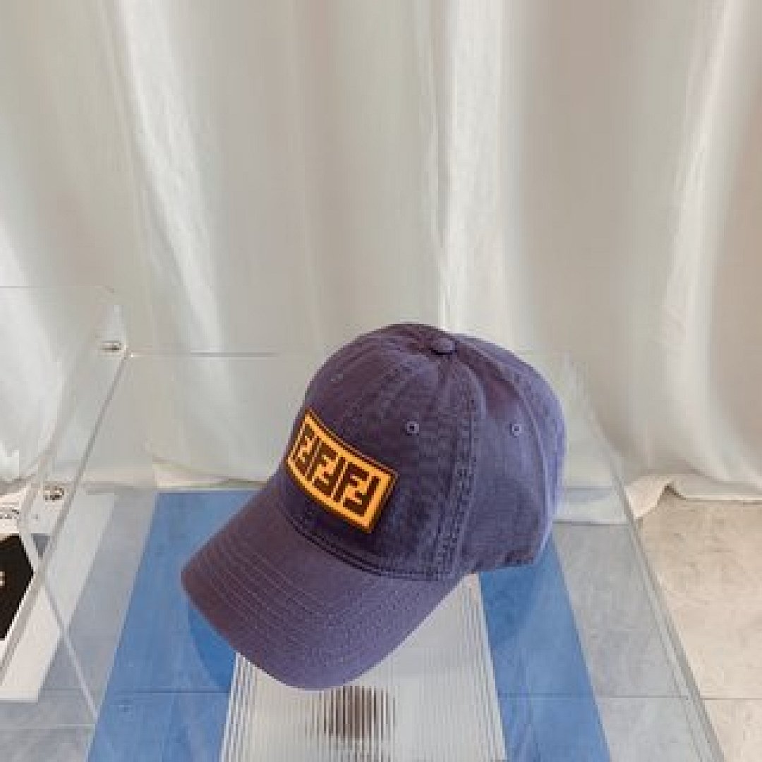 Other Fendi - Image 75